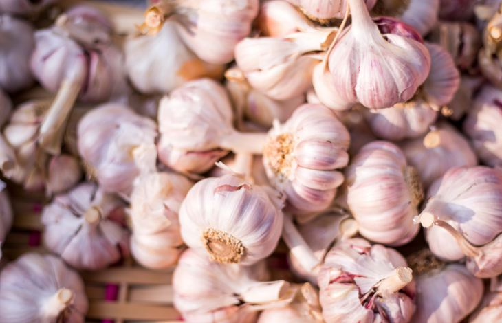 Can You Eat Raw Garlic - And Why Would You?
